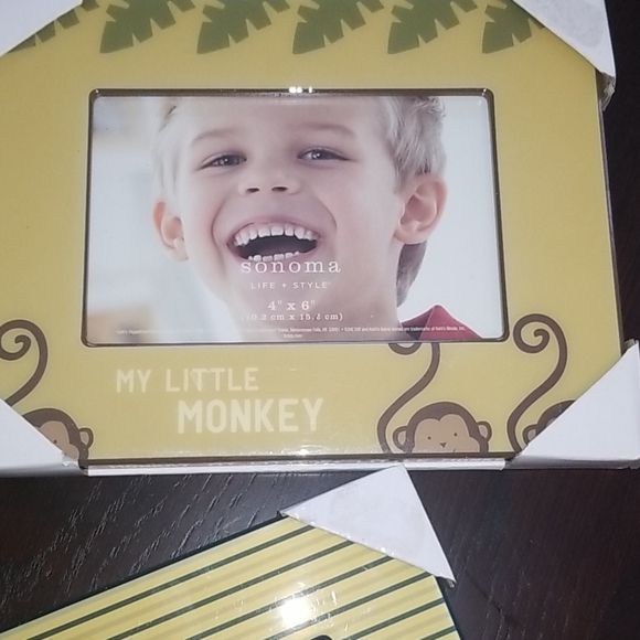 Picture frames - Picture 3 of 7